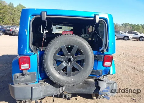 2014 Jeep Wrangler Unlimited Altitude from USA, damaged, VIN 1C4BJWEG4EL278145